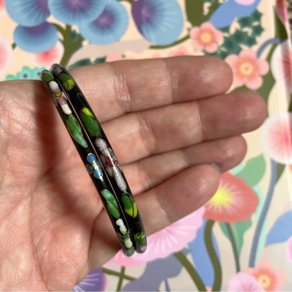 Two vintage cloisonné enamel bangle bracelets black w/ flowers & gold accents